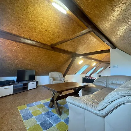 Valda بيت للعطل Klucenice